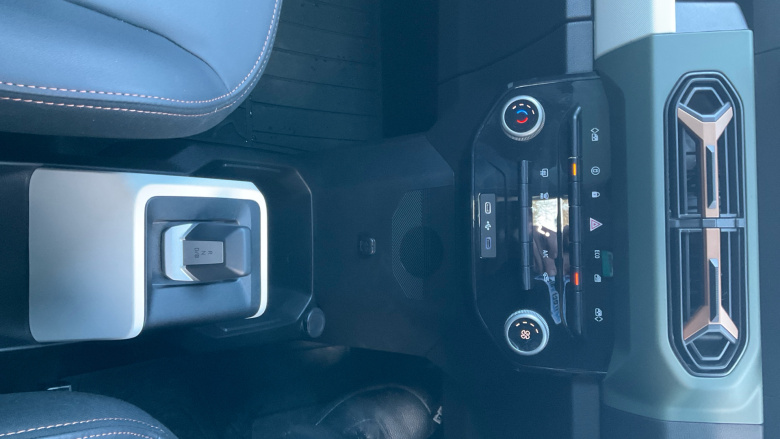 Dacia Spring 27kWh Extreme 65 48kW 5dr Auto Electric Hatchback